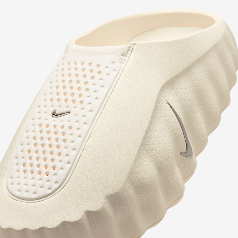 Nike Mind 001 Slide Sail