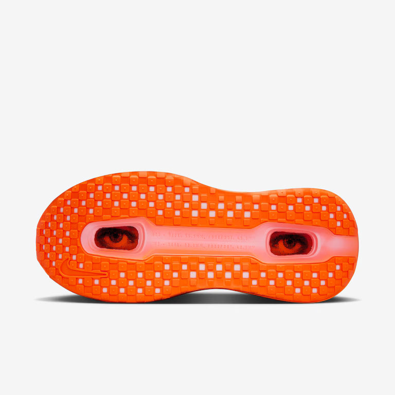 Melitta Baumeister x Nike Vomero Premium SP Total Orange Chalk