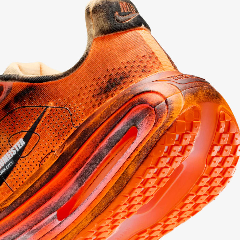 Melitta Baumeister x Nike Vomero Premium SP Total Orange Chalk